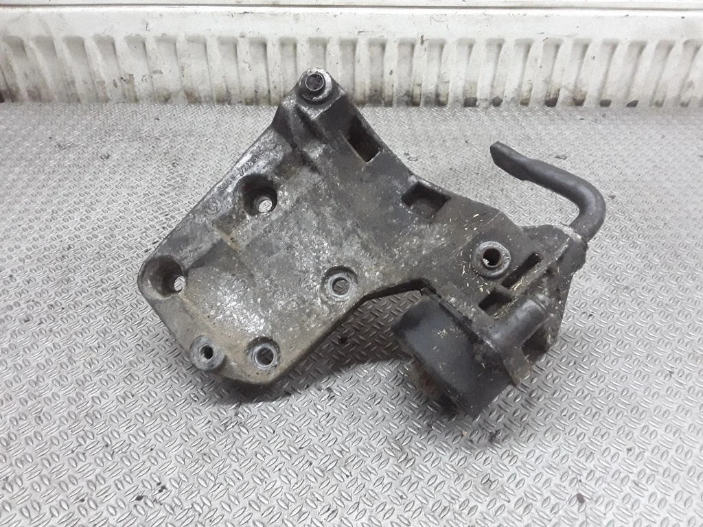 A/C compressor mount bracket 64557786194