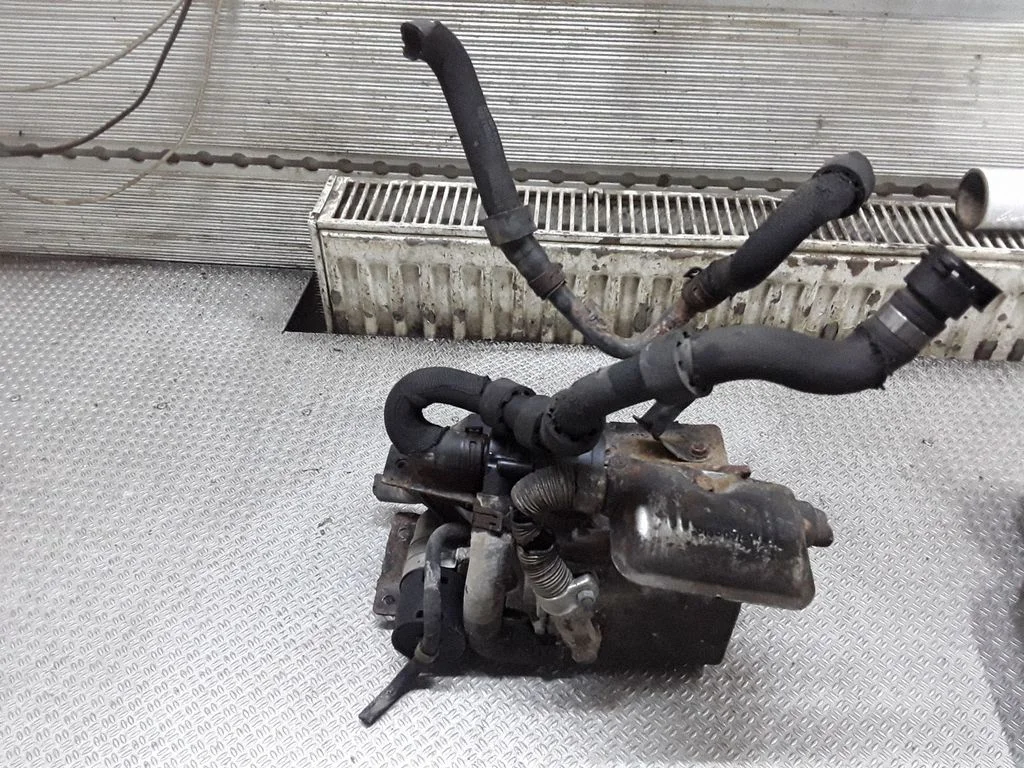 Auxiliary pre-heater (Webasto) – Volkswagen Phaeton (2002-2016)
