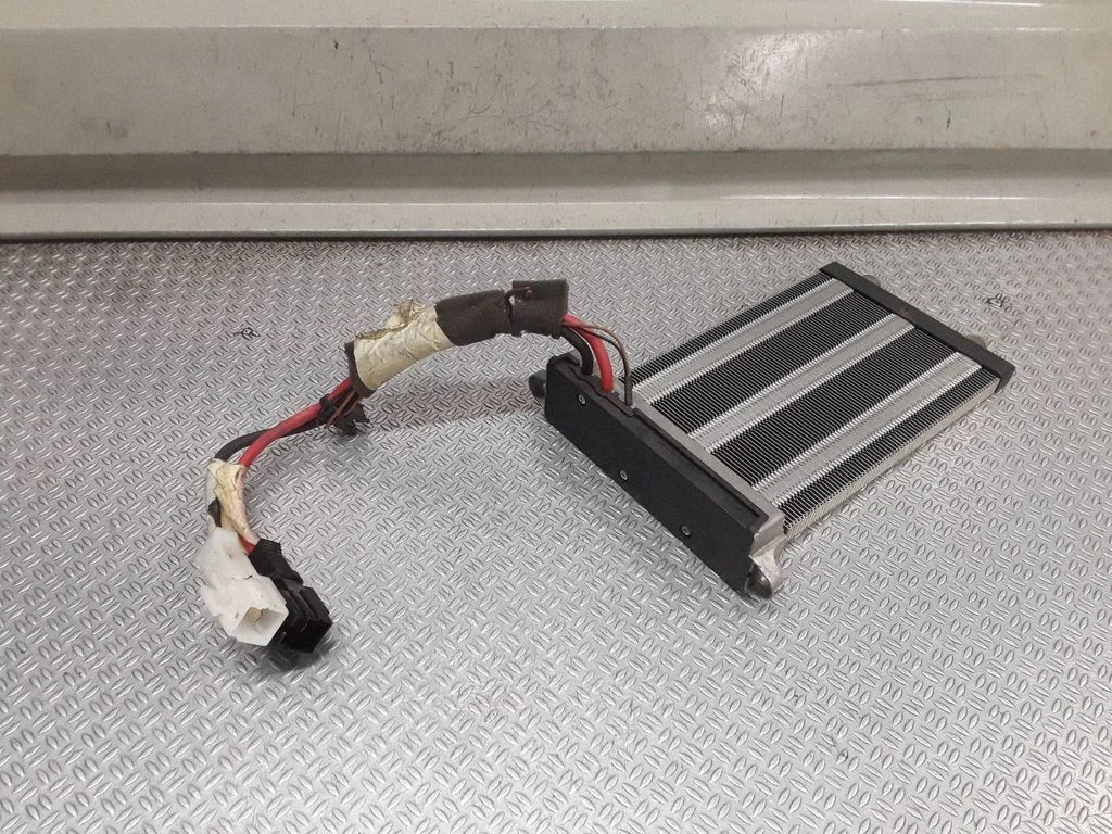 Electric cabin heater radiator – Ford Focus C-MAX (2003-2010)