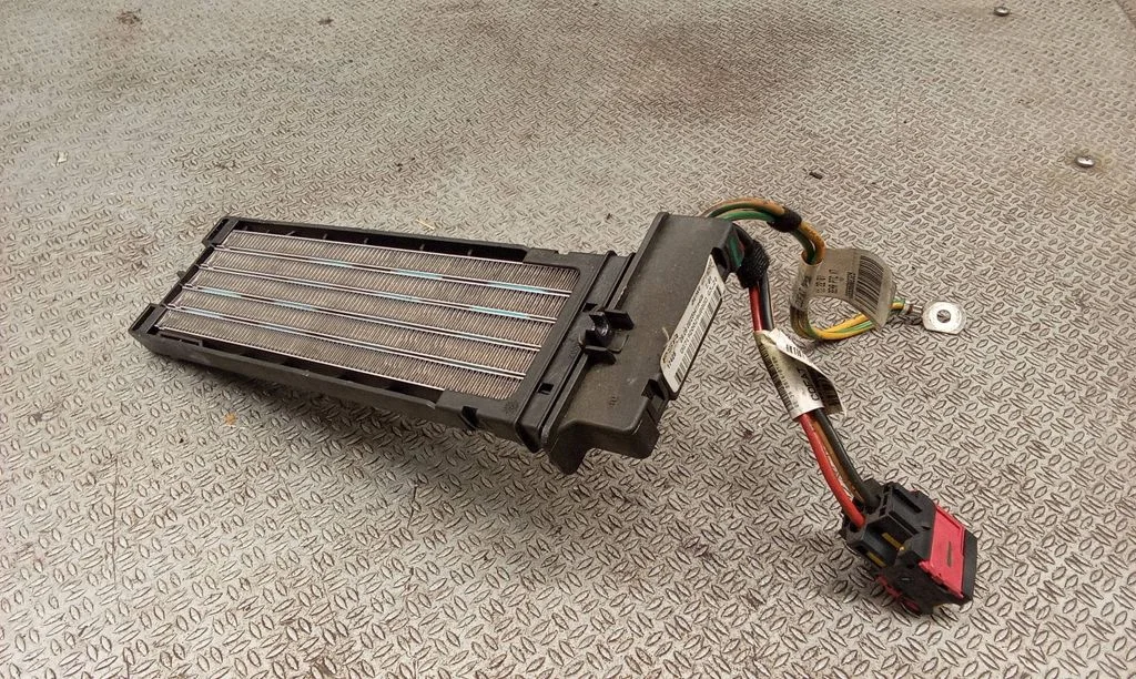 Elektryczna nagrzewnica kabiny G7192002