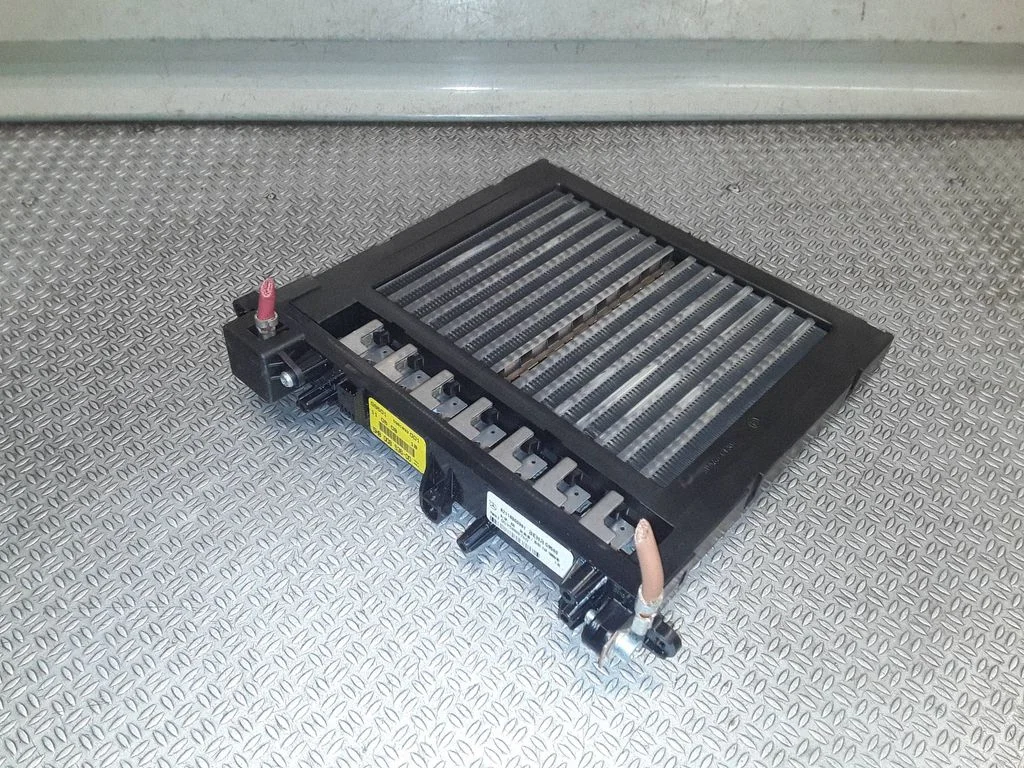 Electric cabin heater radiator – Mercedes-Benz E-Class W211 (2002-2009)
