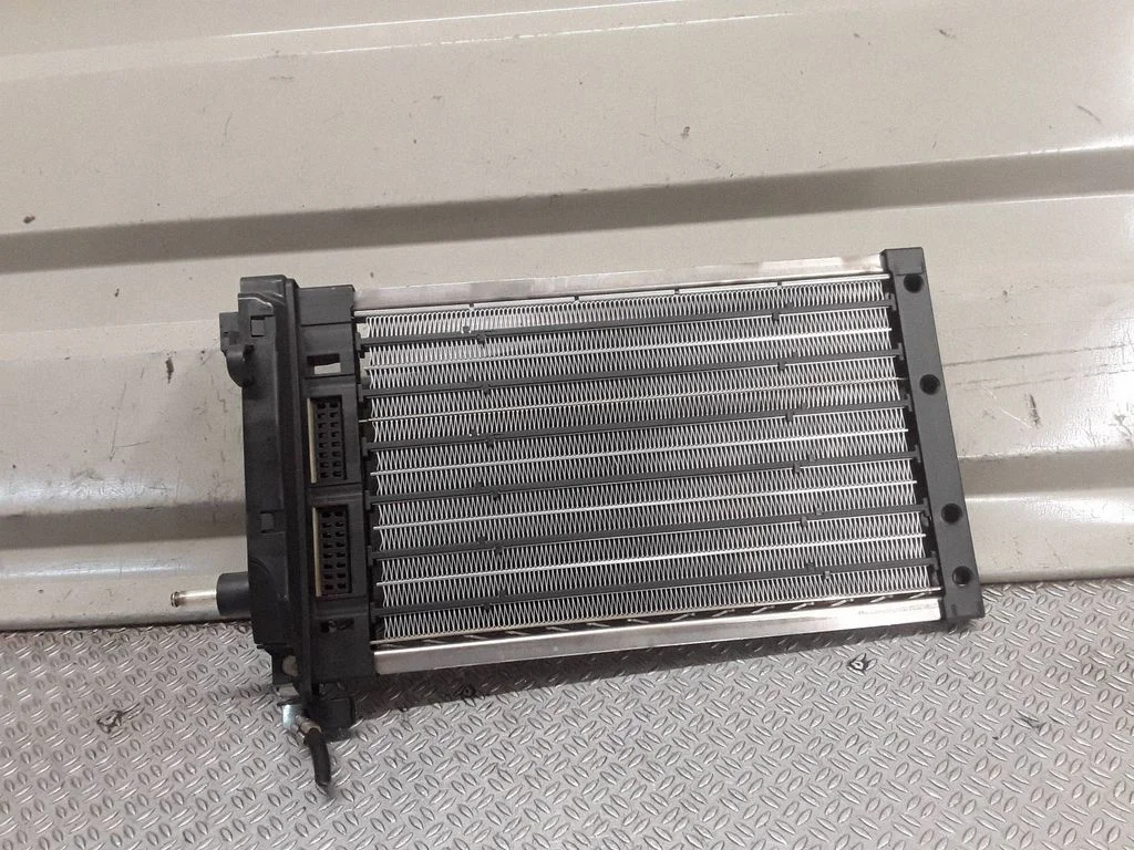 Electric cabin heater radiator – BMW 1 Series E81 E87 (2004-2011)