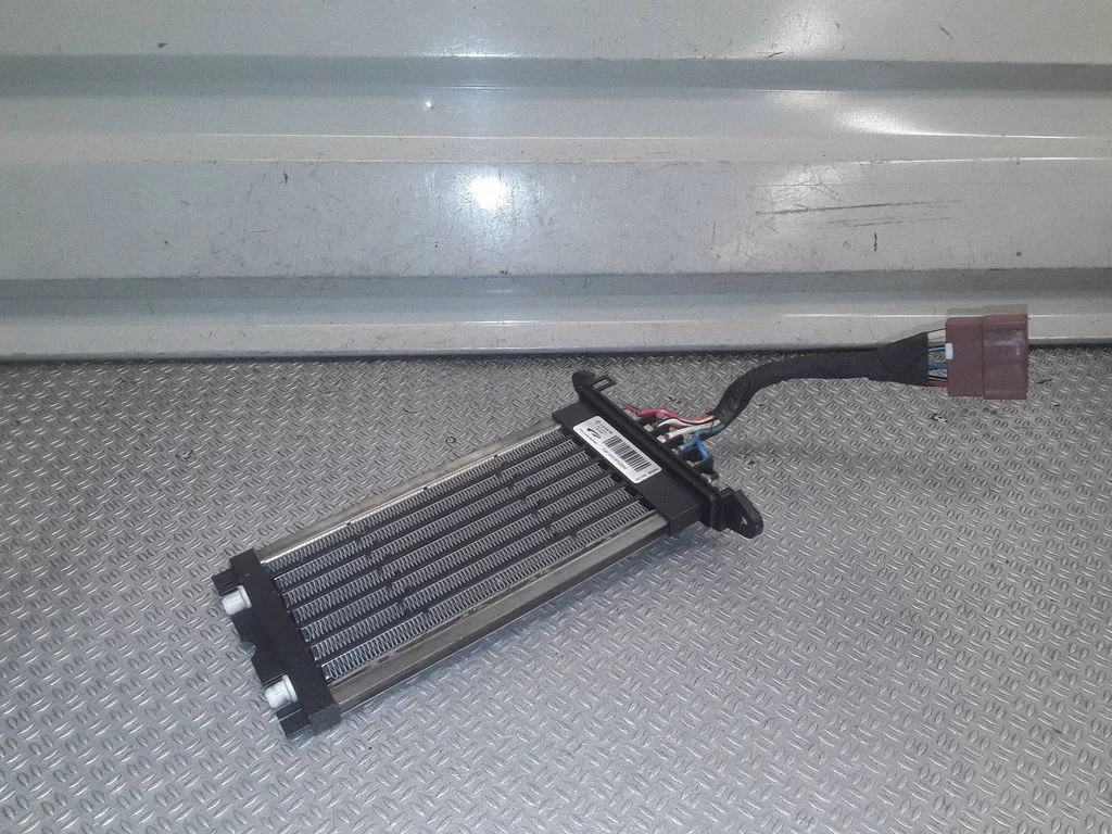 Elektriskais salona krāsniņas radiators – Honda FR-V (2004-2009)