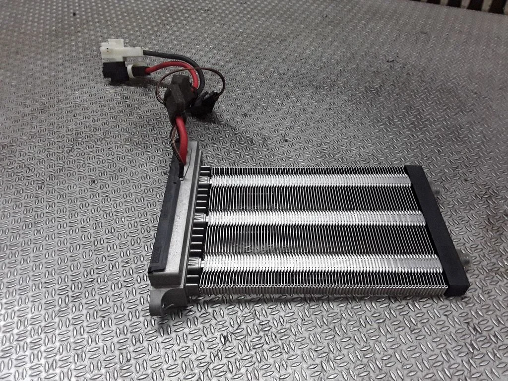 Elektriline salongi küttekeha radiaator – Ford S-MAX (2006-2015)