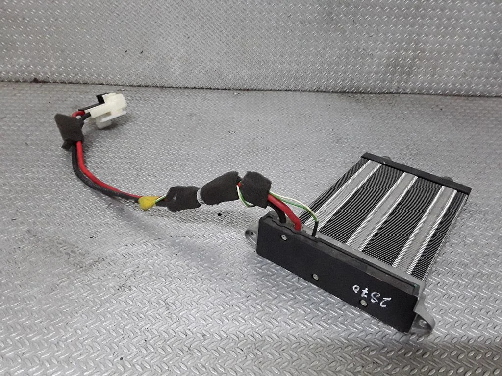 Elektriskais salona krāsniņas radiators – Mazda 3 I (2003-2006)