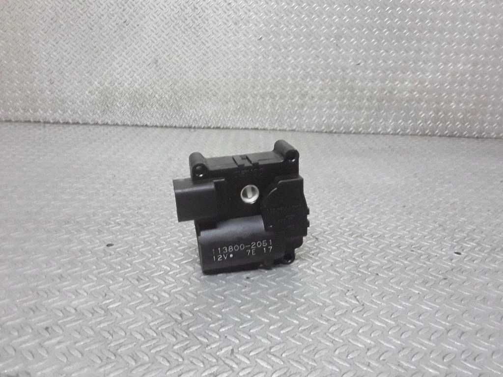 Air flap motor/actuator – Toyota Avensis T250 (2003-2006)