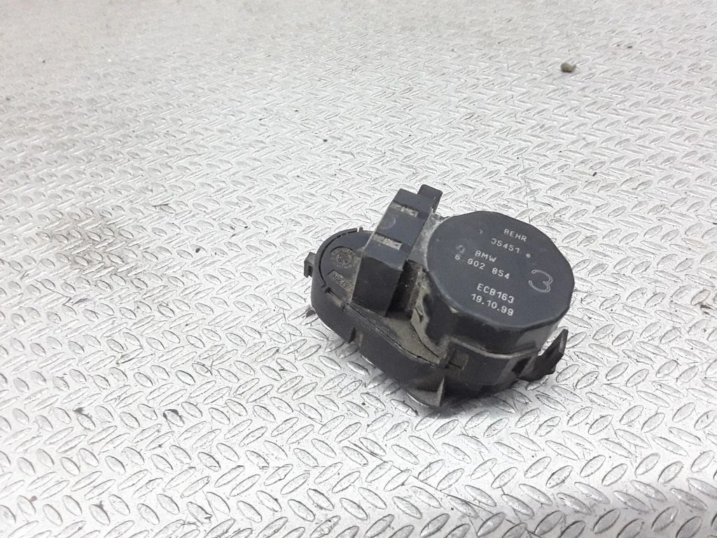 Air flap motor/actuator – BMW 3 Series E46 (1998-2005)