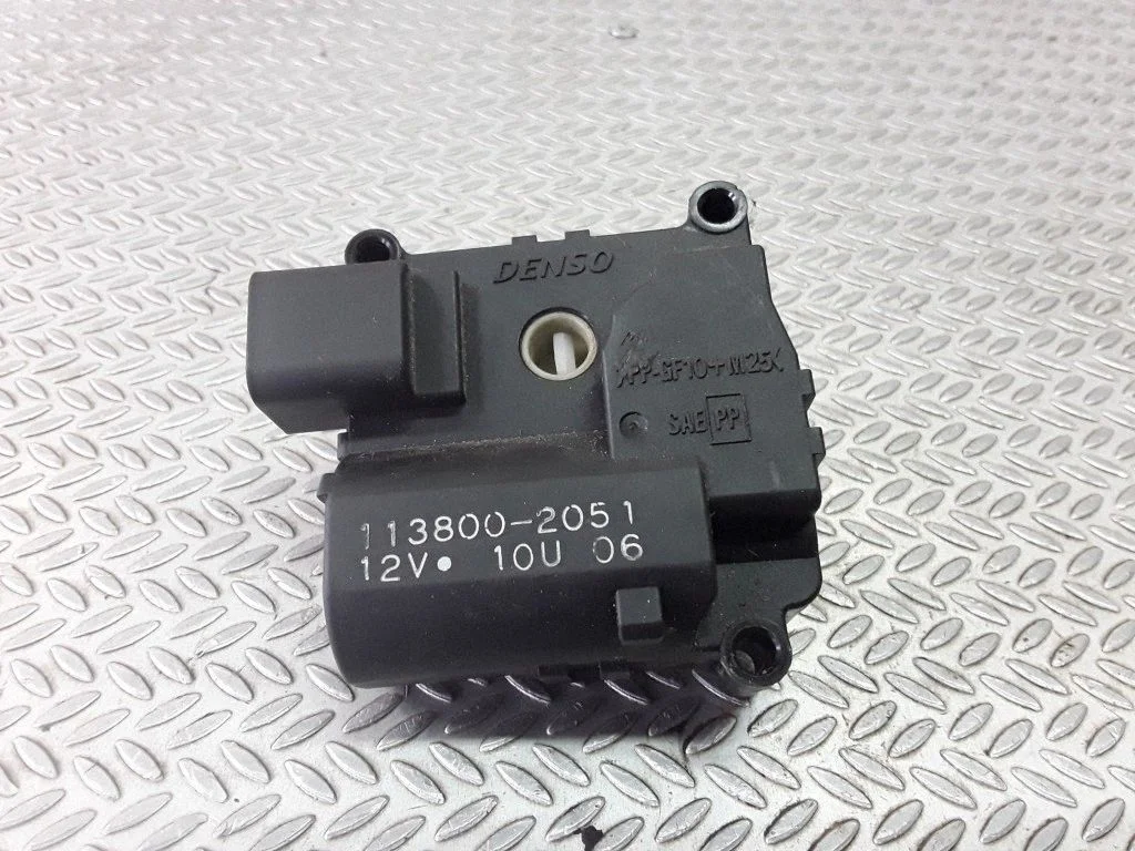 Air flap motor/actuator – Toyota Corolla Verso AR10 (2004-2009)