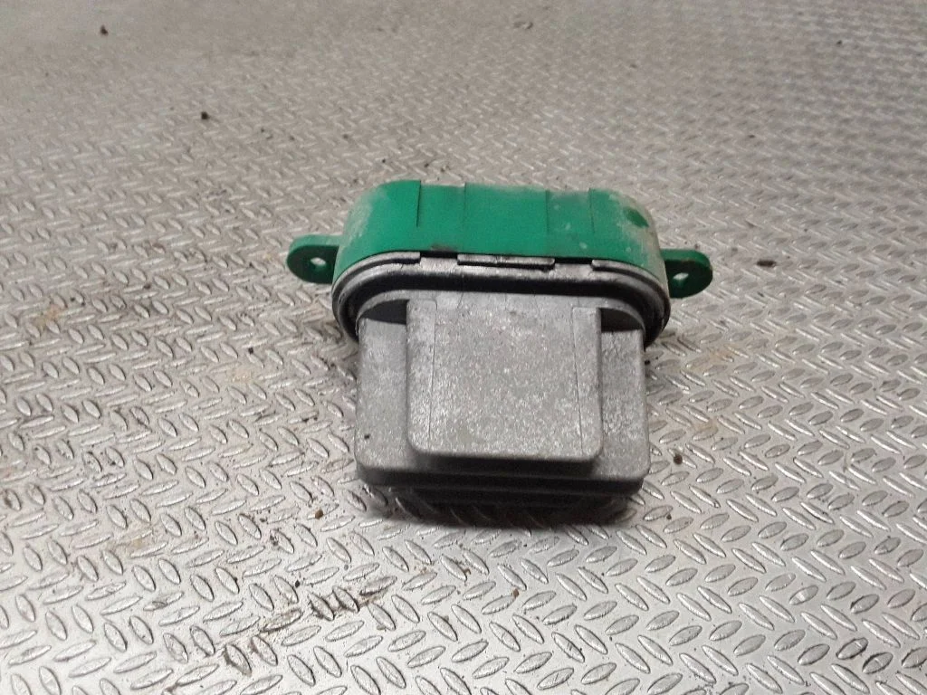 Heater blower motor/fan resistor – Renault Espace - Grand espace IV (2004-2014)