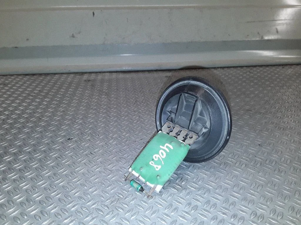 Krāsniņas ventilatora rezistors (reostats) – Skoda Roomster (5J) (2006-2015)