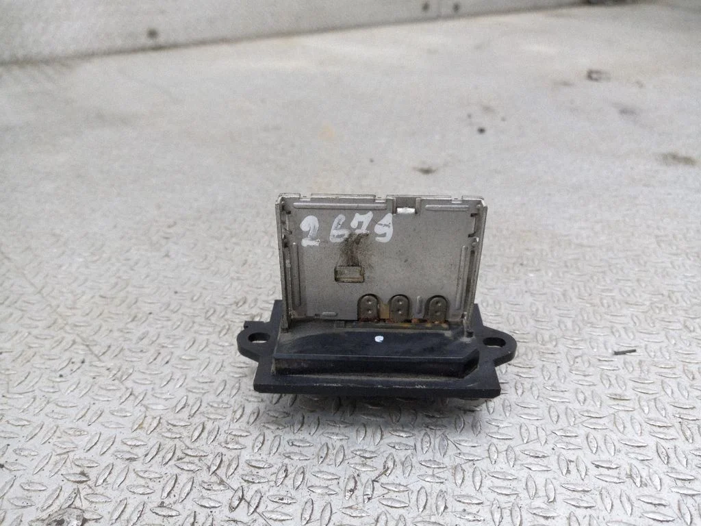 Krāsniņas ventilatora rezistors (reostats) – Nissan Note (E11) (2006-2014)