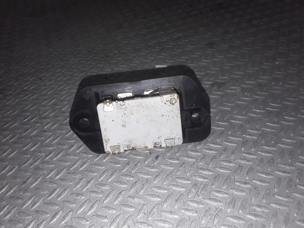 Krāsniņas ventilatora rezistors (reostats) – Citroen C3 (2002-2004)