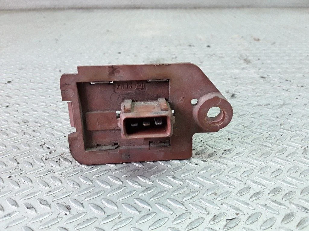 Heater blower motor/fan resistor – Citroen C5 (2001-2004)