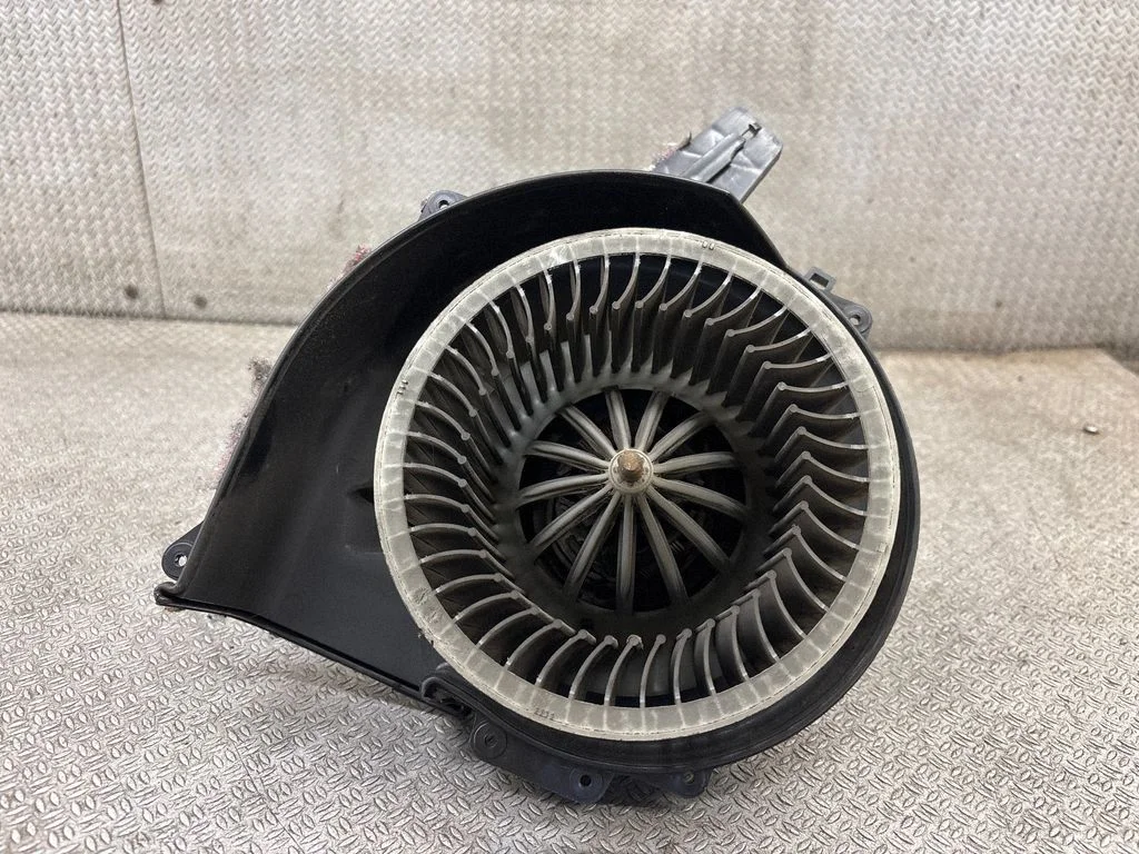 Salongipuhur – Skoda Fabia Mk2 (5J) (2007-2014)
