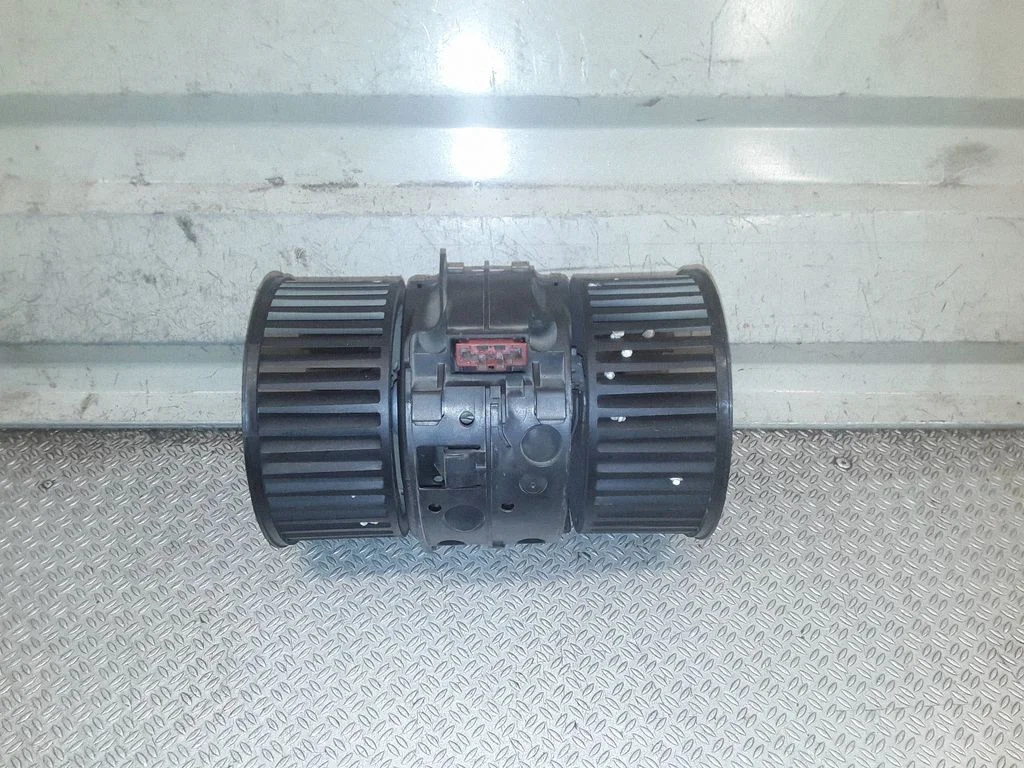 Heater fan/blower – Renault Scenic III - Grand scenic III (2009-2016)