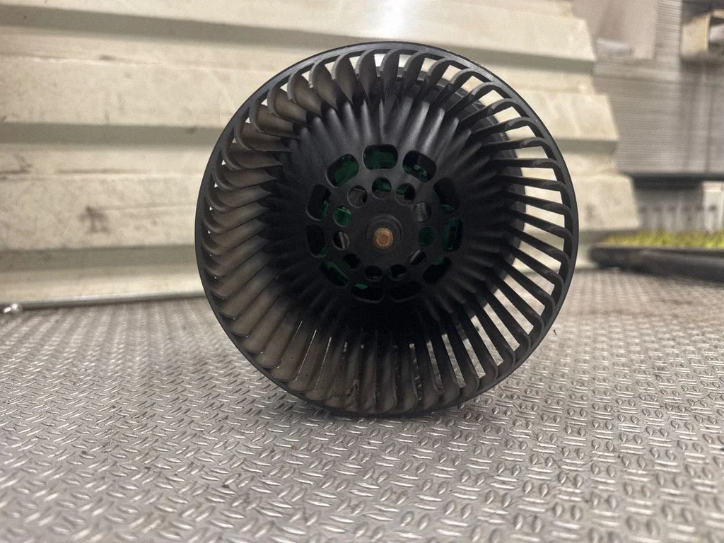Heater fan/blower – Toyota Aygo AB10 (2005-2014)