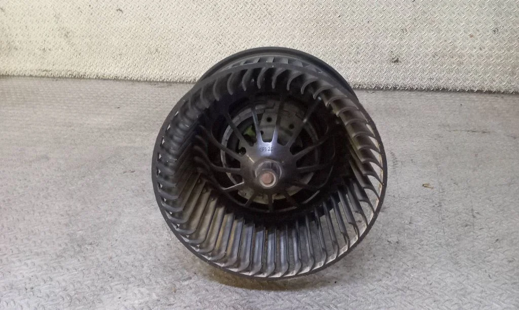 Heater fan/blower – Ford Mondeo MK IV (2007-2014)