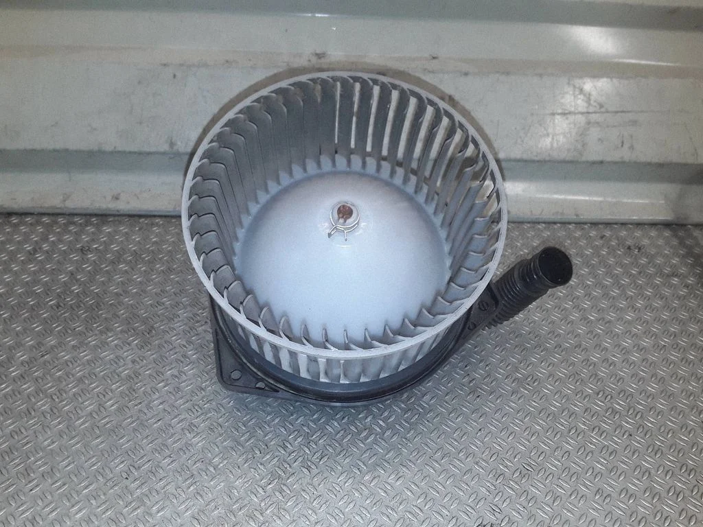 Heater fan/blower – Subaru Impreza III (2008-2011)
