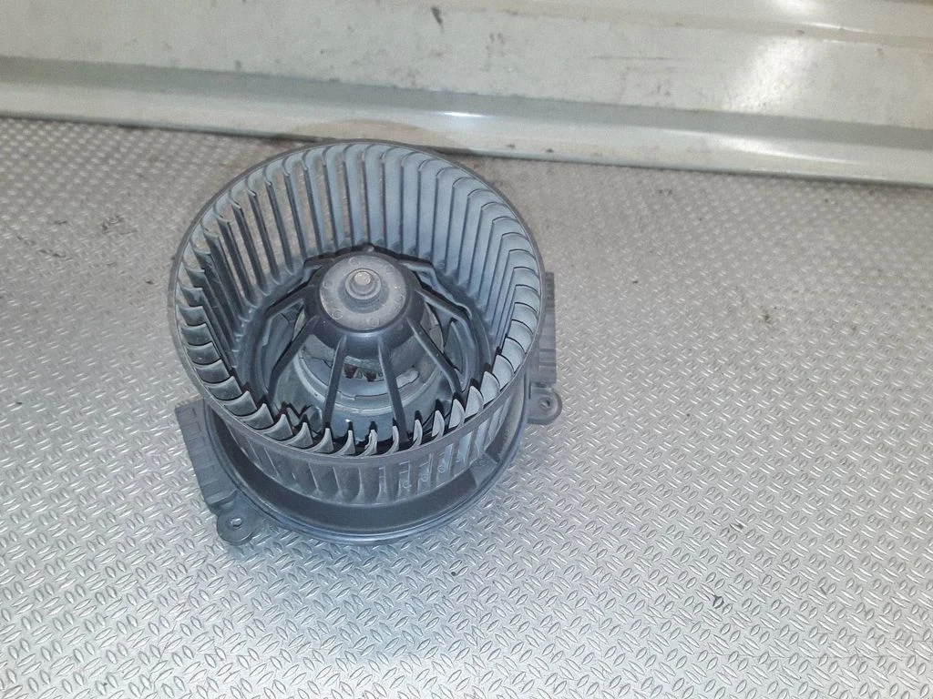 Krāsniņas ventilators/pūtējs – Renault Master II (1998-2003)