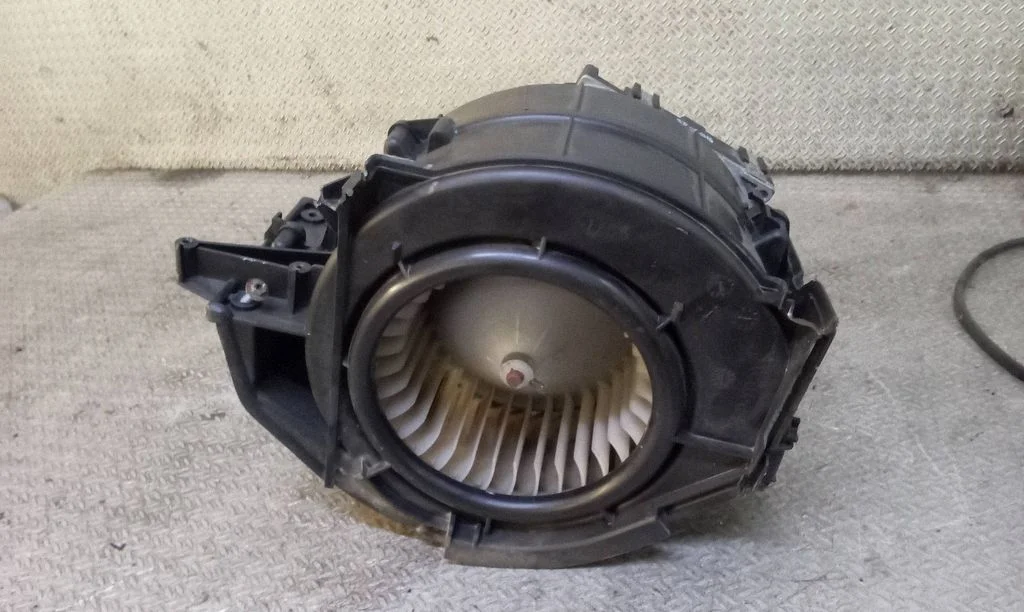 Heater fan/blower – Audi A6 Allroad C5 (1999-2005)