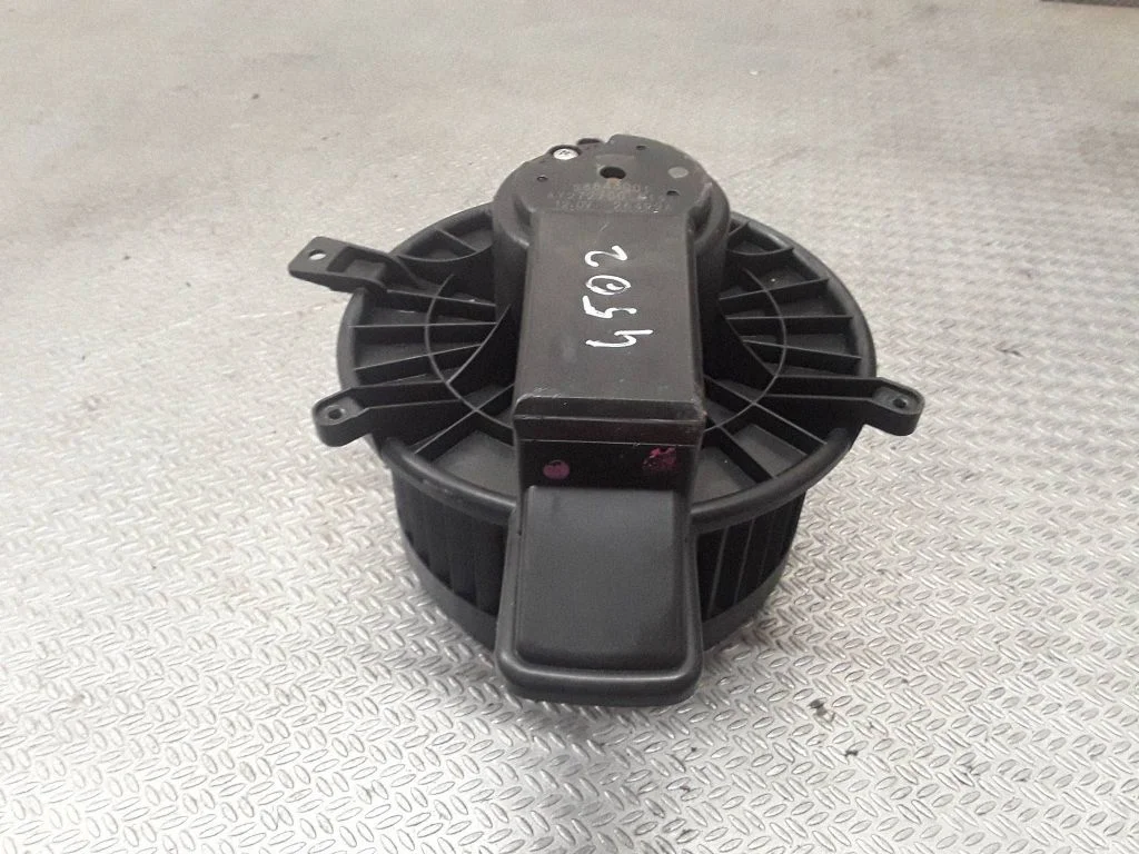 Krāsniņas ventilators/pūtējs – Chrysler Grand Voyager V (2007-2015)