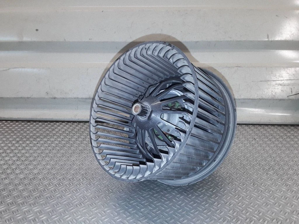 Heater fan/blower – Ford Mondeo MK IV (2007-2014)