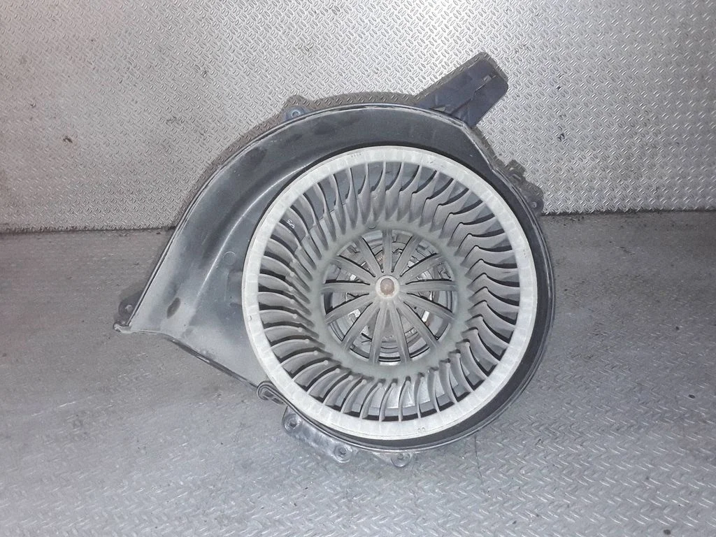 Krāsniņas ventilators/pūtējs – Skoda Roomster (5J) (2006-2015)