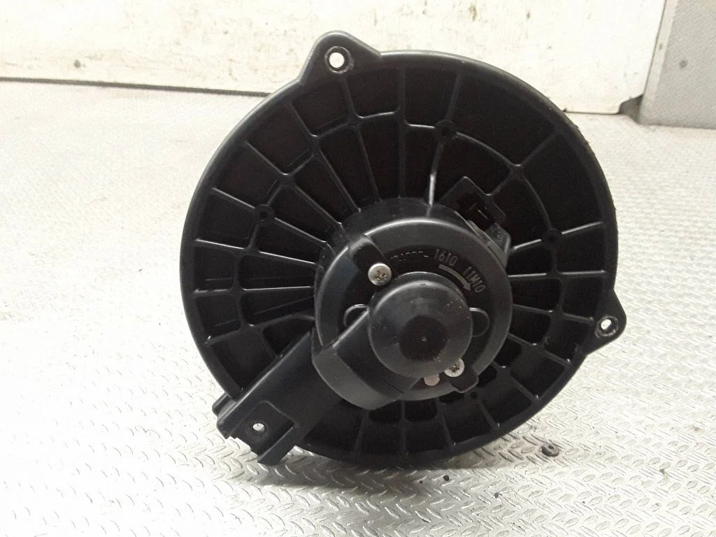 Heater fan/blower – Mitsubishi Grandis (2003-2011)