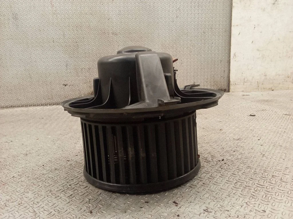 Salongipuhur – Volkswagen Passat B6 (2005-2010)