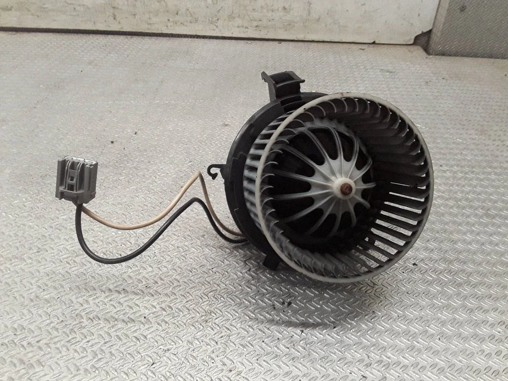Heater fan/blower U7253002