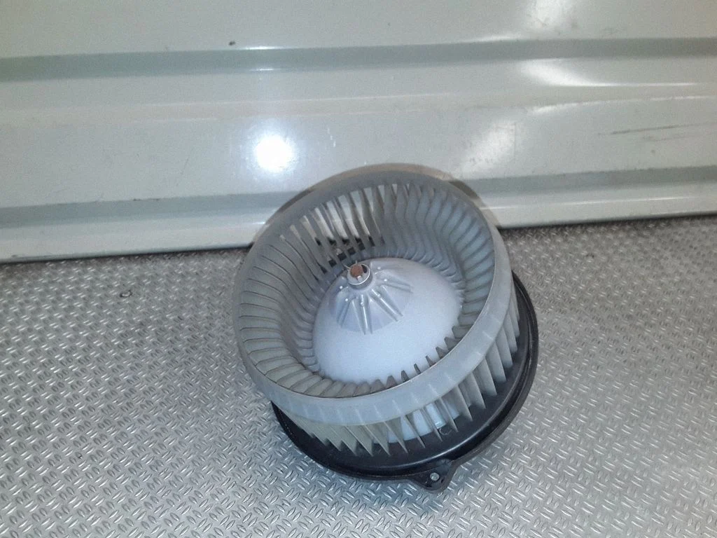 Heater fan/blower 1940001730