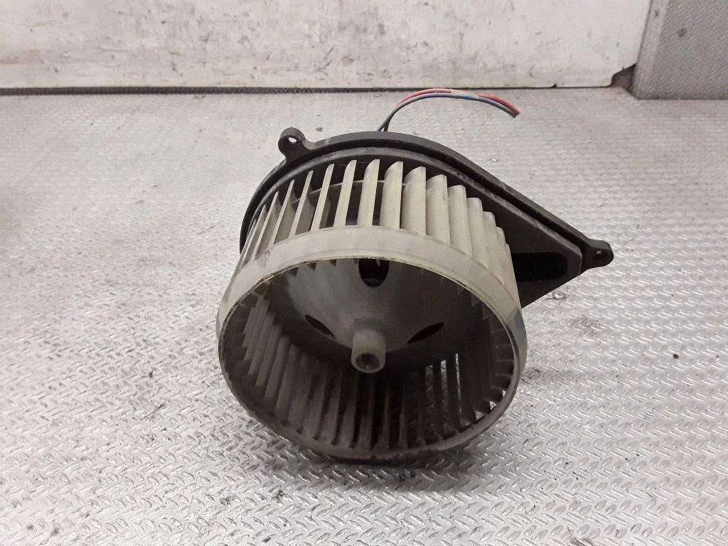 Krāsniņas ventilators/pūtējs