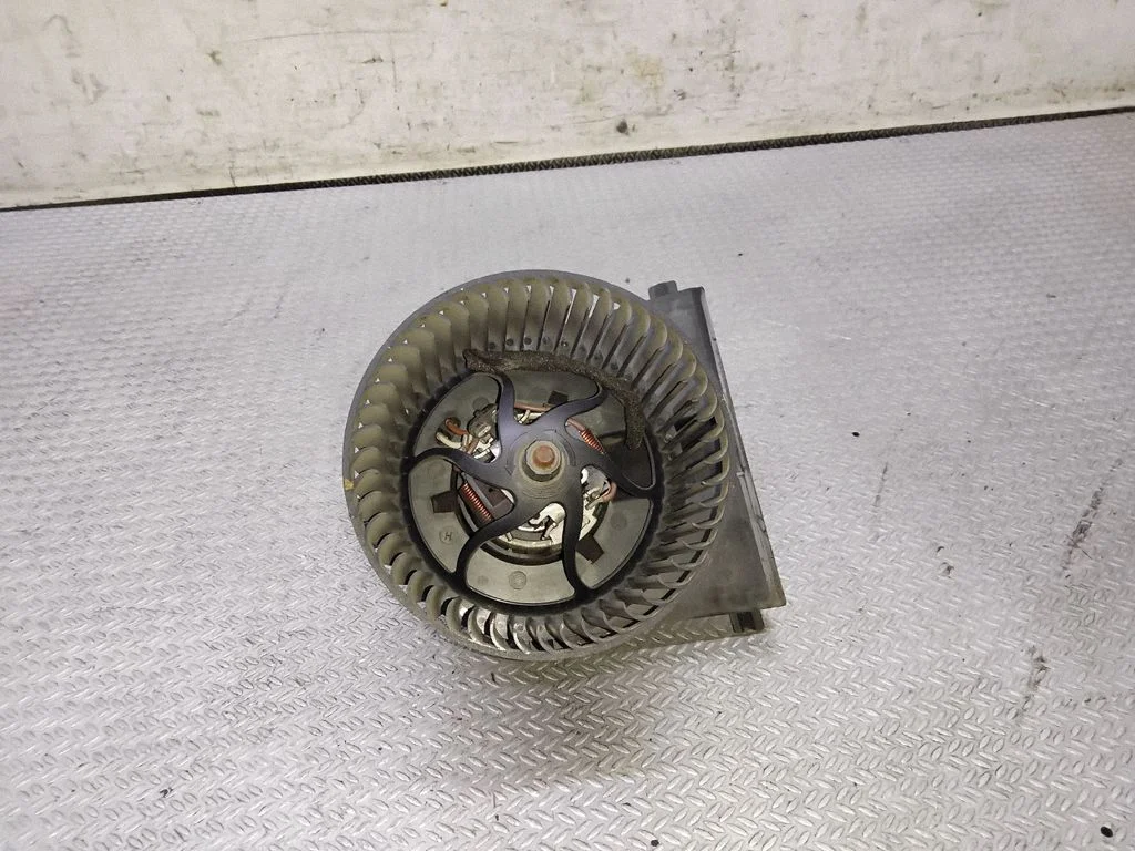 Heater fan/blower – Volkswagen Golf IV (1998-2005)