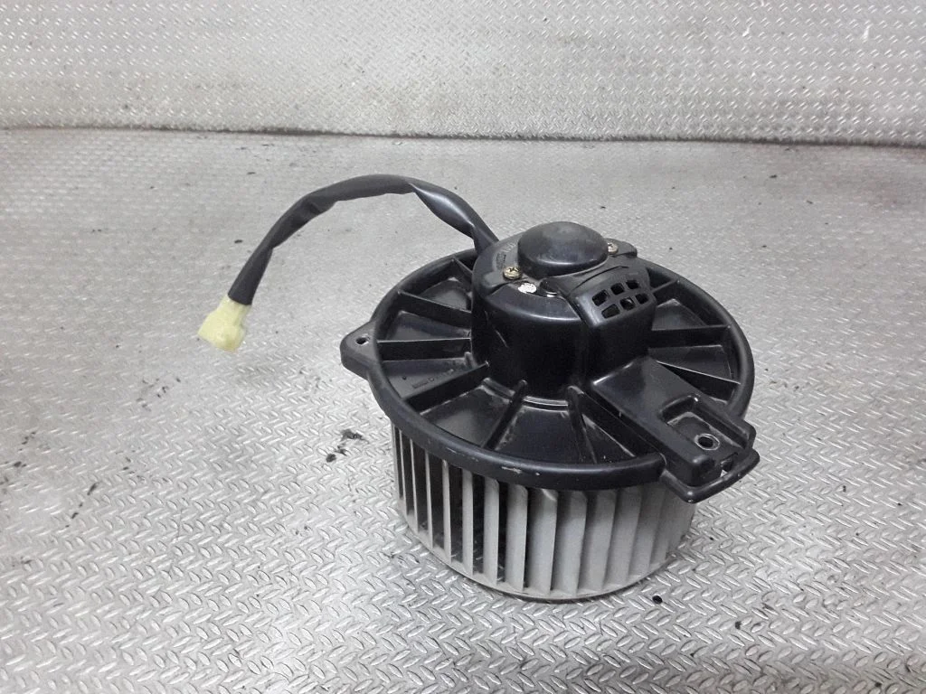 Heater fan/blower – Suzuki Grand Vitara I (1998-2005)