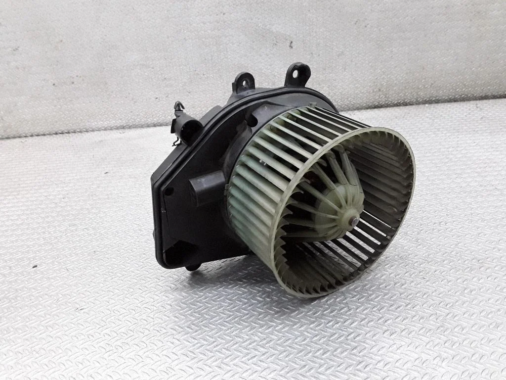 Heater fan/blower – Volkswagen Passat B5 (1997-2000)