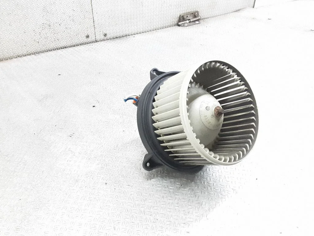 Salongipuhur – Nissan Pathfinder R51 (2005-2012)