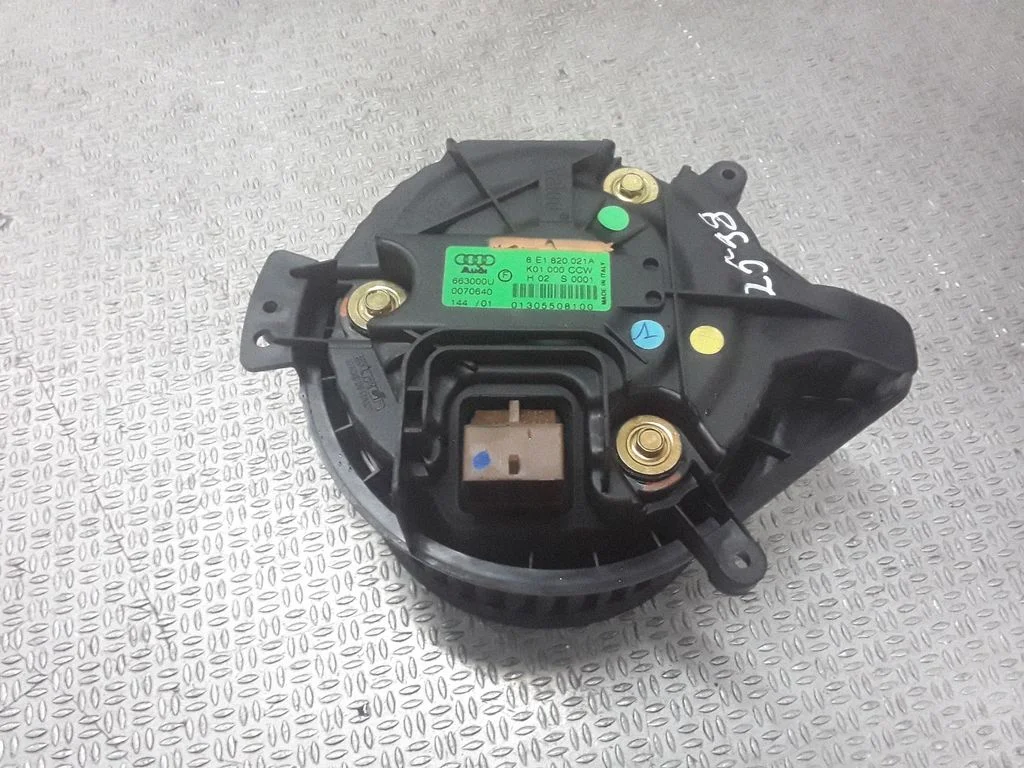 Heater fan/blower – Audi A4 S4 B6 8E 8H (2001-2005)