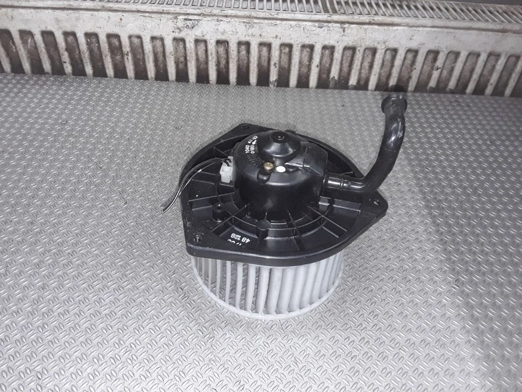 Heater fan/blower – Mitsubishi Lancer (2003-2007)