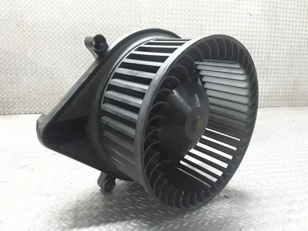 Dmuchawa nawiewu – Audi A4 S4 B6 8E 8H (2001-2005)