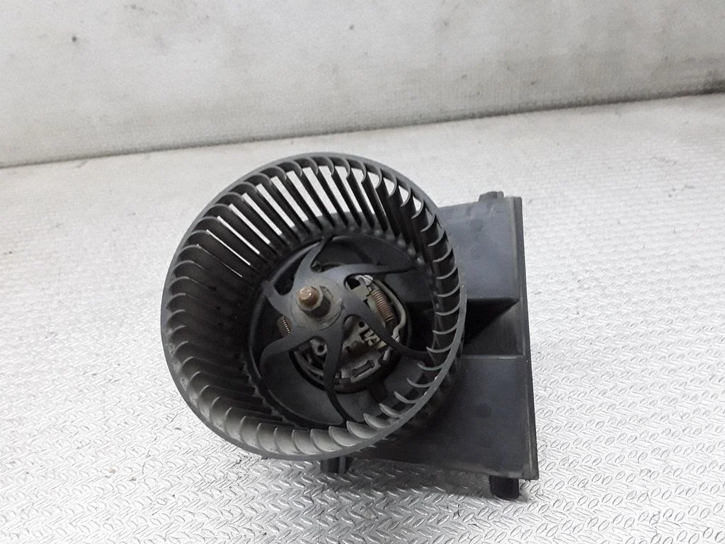 Heater fan/blower – Volkswagen Golf IV (1998-2005)