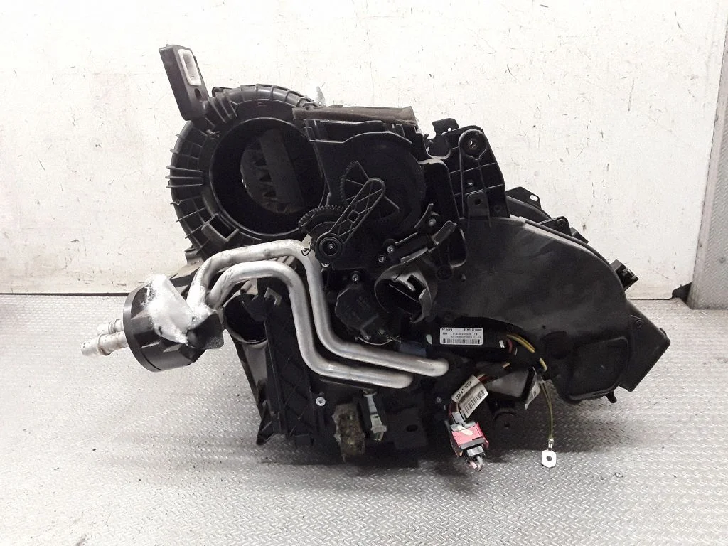 Obudowa nagrzewnicy – komplet – Citroen C5 (2008-2016)