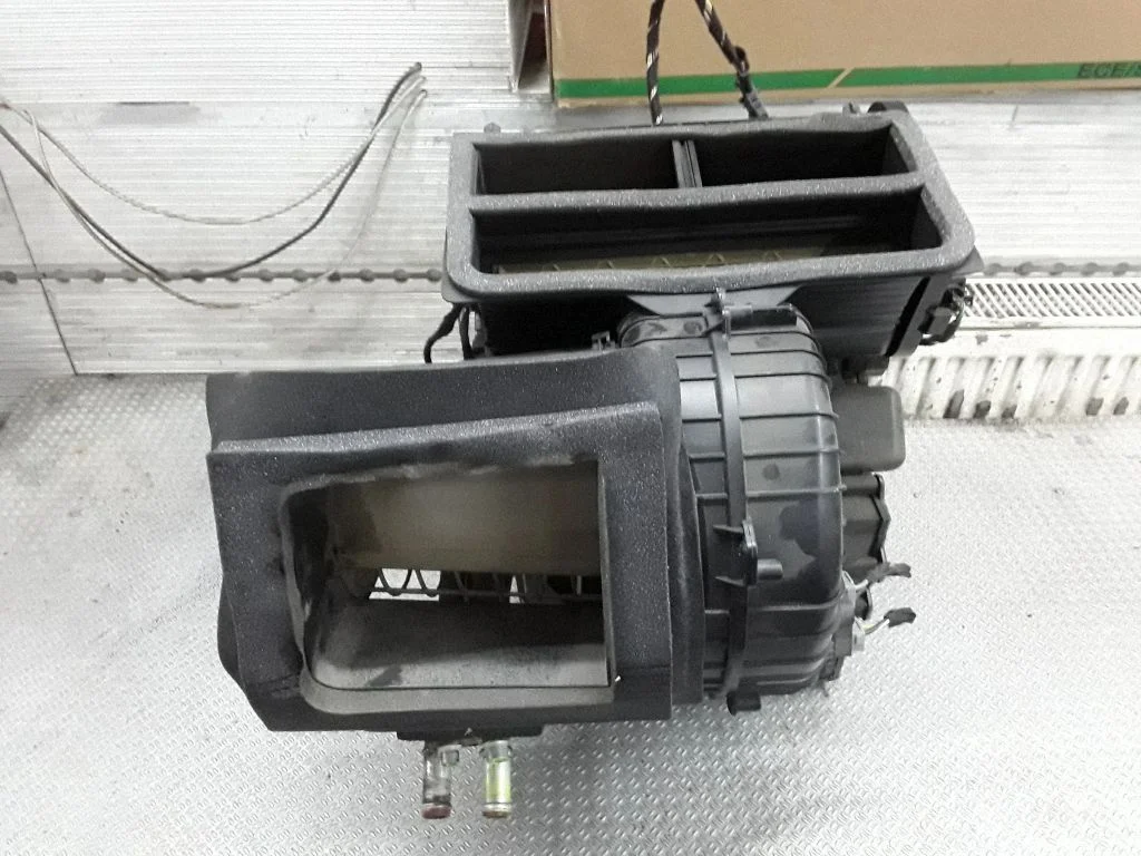 Interior heater climate box assembly – Ford Galaxy (2006-2015)