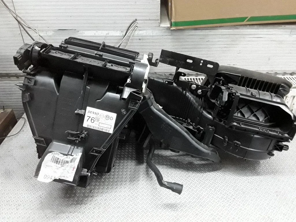 Salona klimata mezgla komplekts – Volkswagen Tiguan (2007-2016)