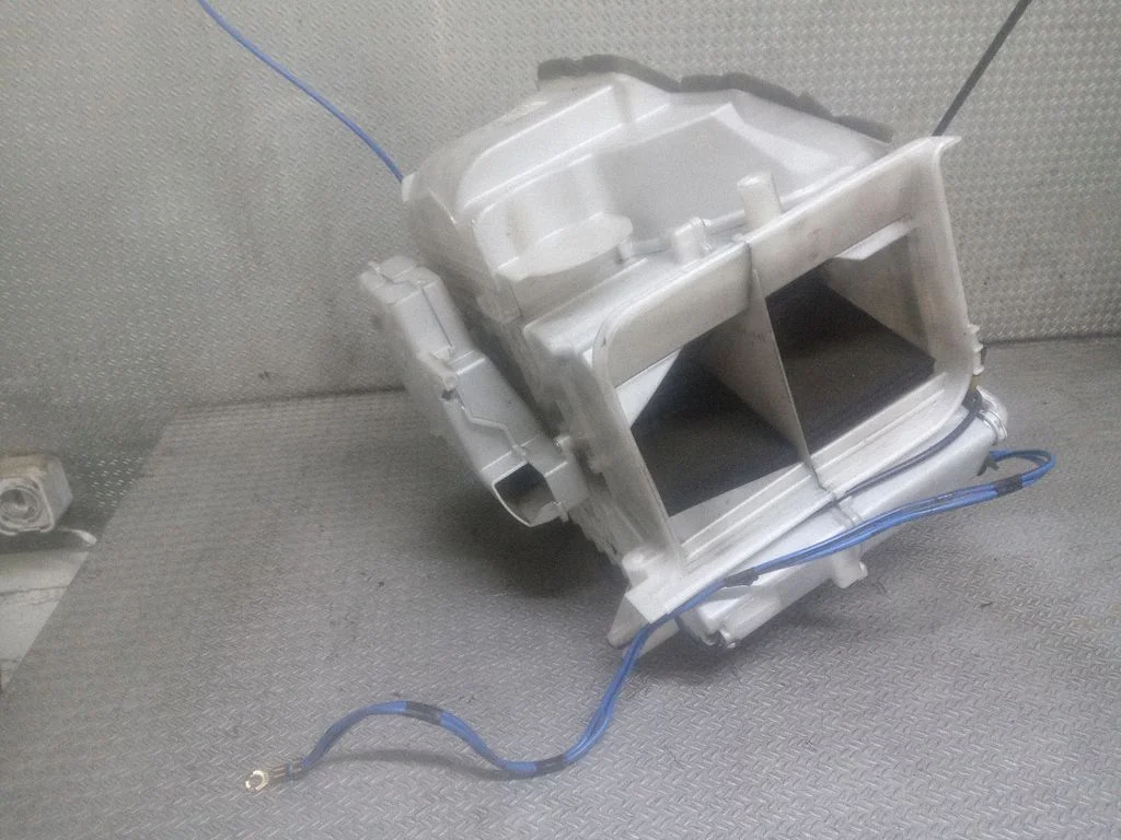 Salongi kütte- ja kliimaploki komplekt – Toyota Yaris Verso (1999-2005)