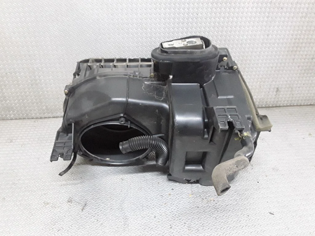Salona klimata mezgla komplekts – Subaru Outback (1999-2003)
