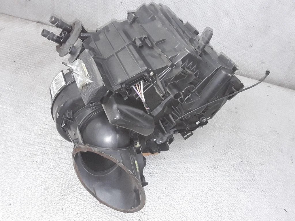 Obudowa nagrzewnicy – komplet – Citroen C3 (2005-2010)