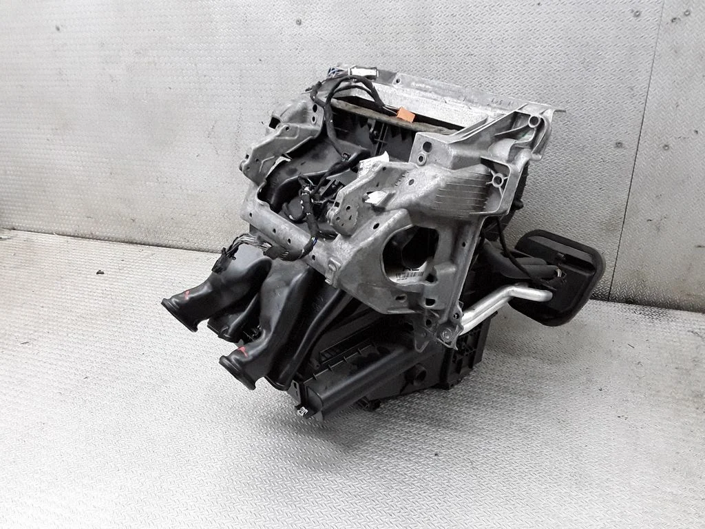 Salona klimata mezgla komplekts – Ford S-MAX (2006-2015)