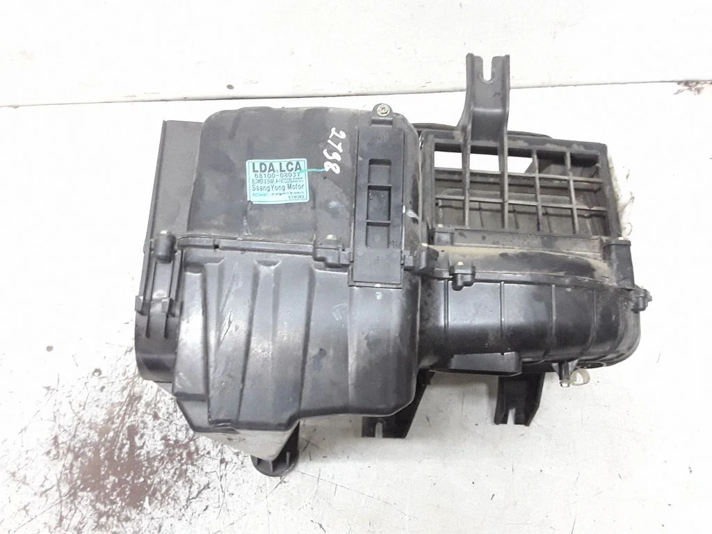 Obudowa nagrzewnicy – komplet 6810008031 – SsangYong Rexton I (2001-2017)