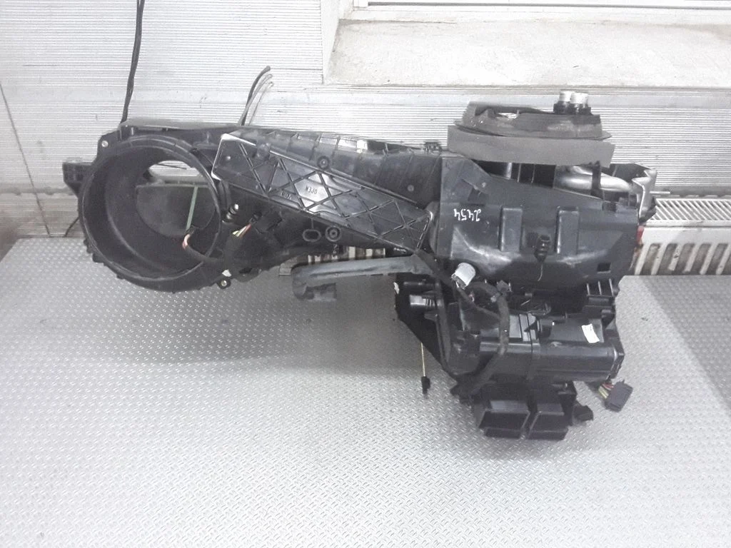 Salongi kütte- ja kliimaploki komplekt – Volkswagen Golf IV (1998-2005)