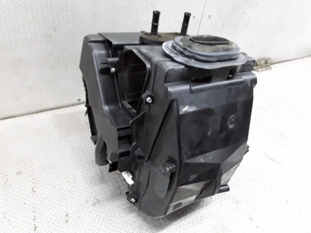 Interior heater climate box assembly – Nissan Primera (2002-2007)